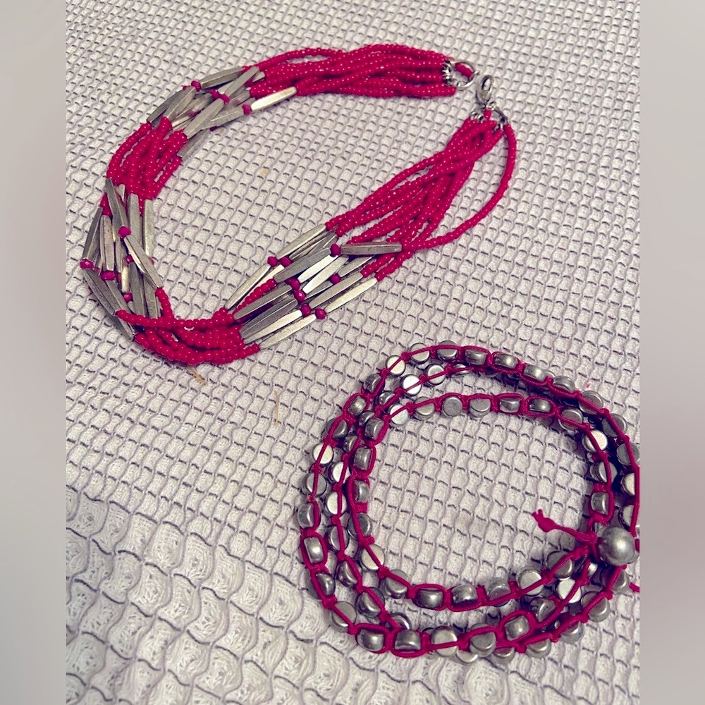 🪷Premier Designs Berry Bright Necklace and Encourage Bracelet Bundle - Picture 6 of 6